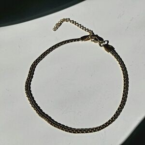 gold chain bracelet